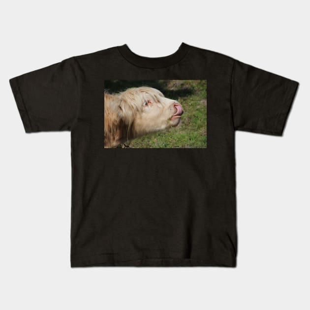 Lick Kids T-Shirt by orcadia